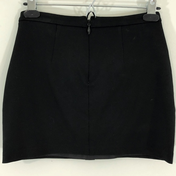 [131] BEBE Black Mini Skirt w Leather Panel - Picture 2 of 4